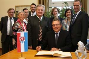 08.11.2018 VerfassungsgerichtshofpräsidentKüspert.jpg