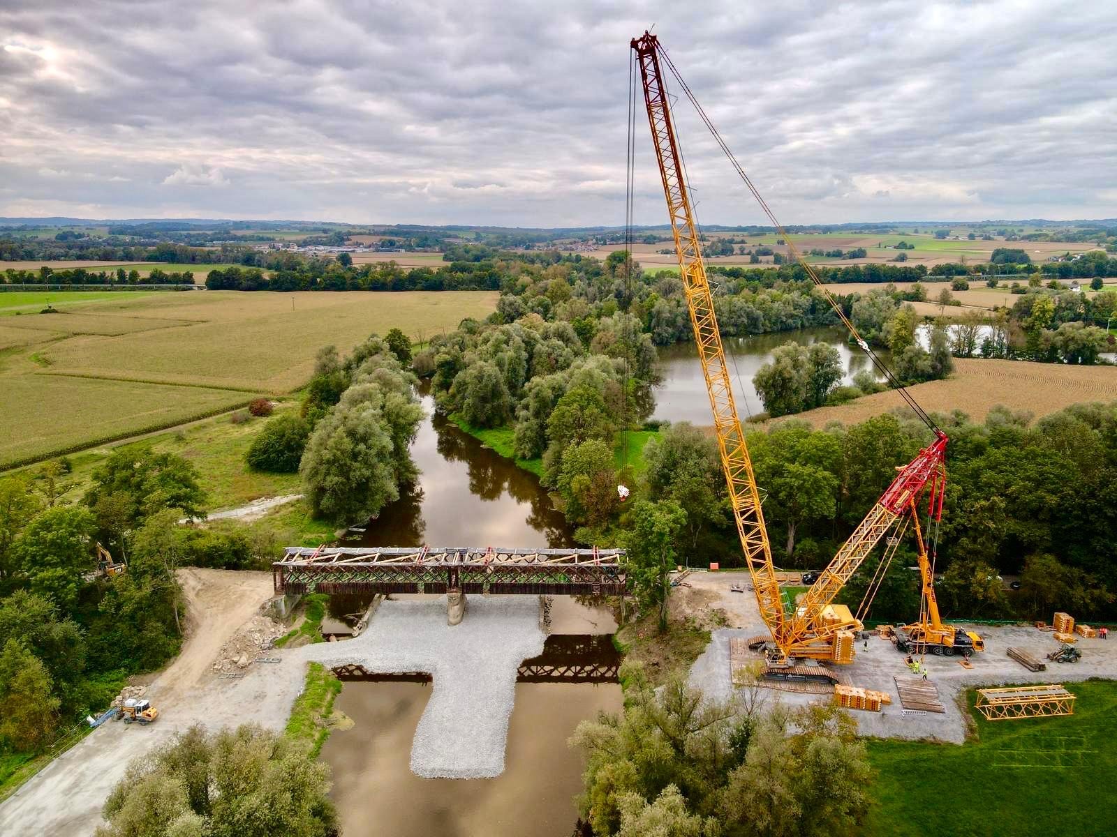 Aushebung Rottbrücke Gitterkran