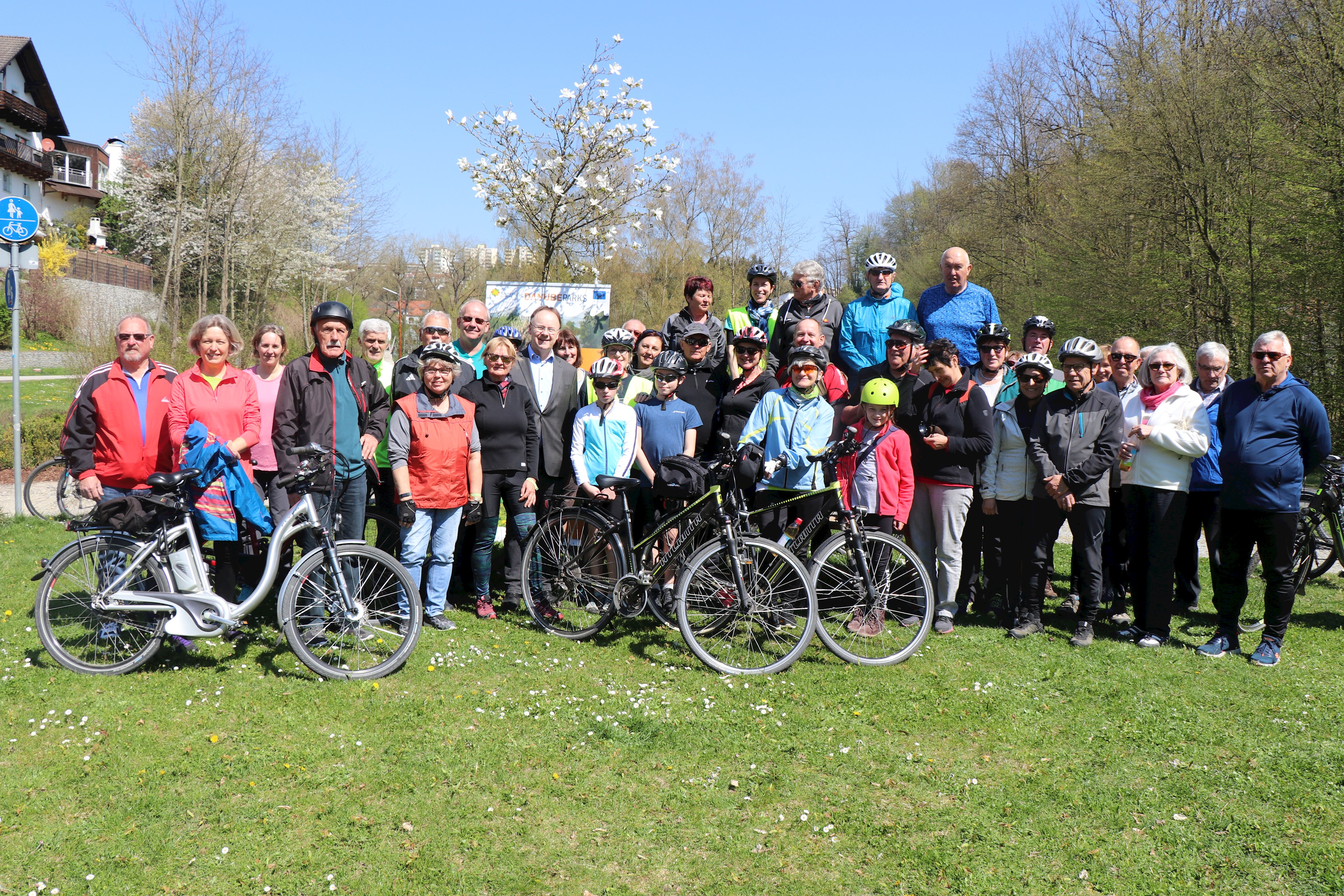 In Passau empfing zweiter Bürgermeister Urban Mangold die Teilnehmer des Radltags.