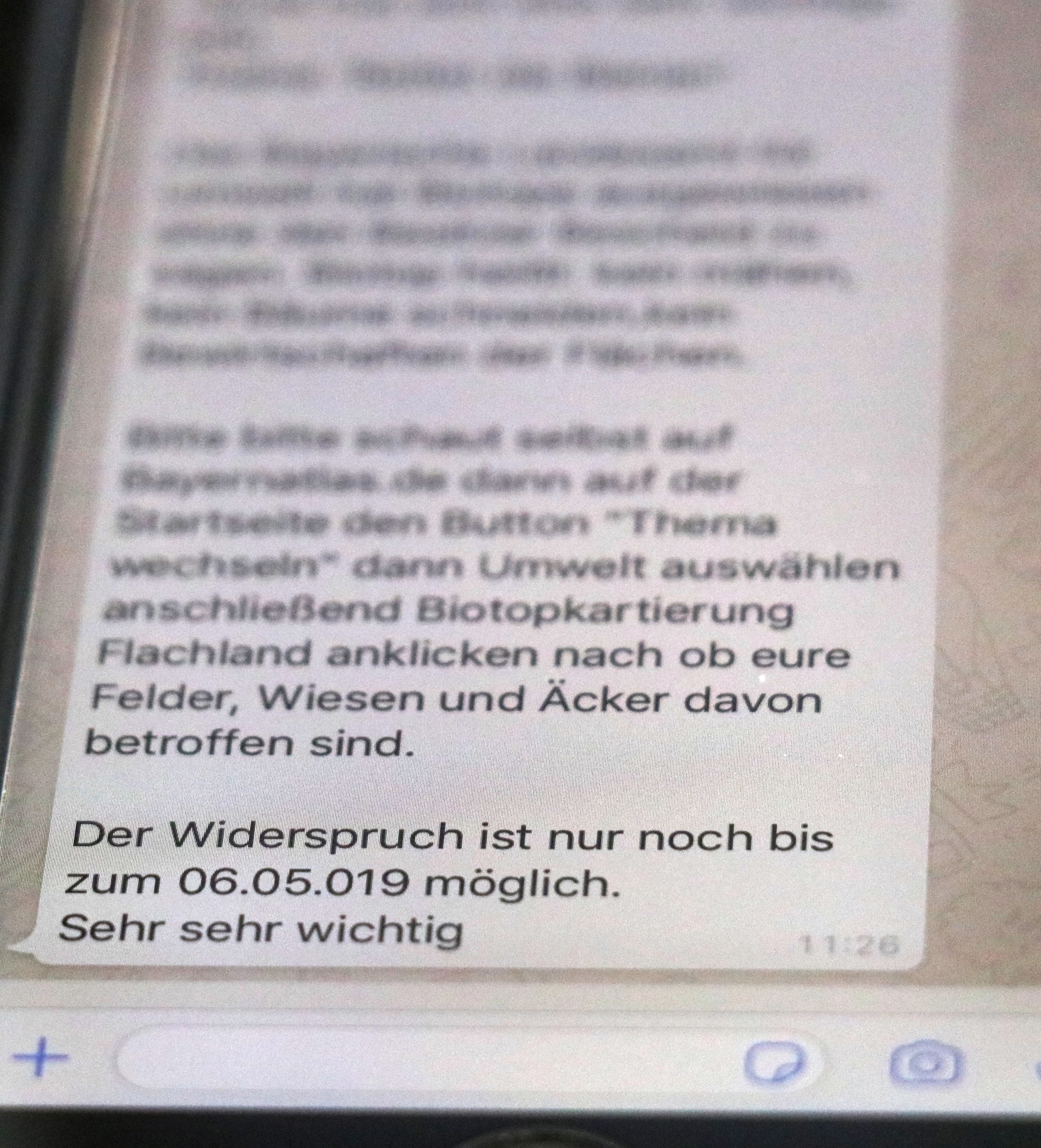 Eine Falschmeldung mit diesem oder einem ähnlich lautenden Text verbreitet sich derzeit in den sozialen Medien.