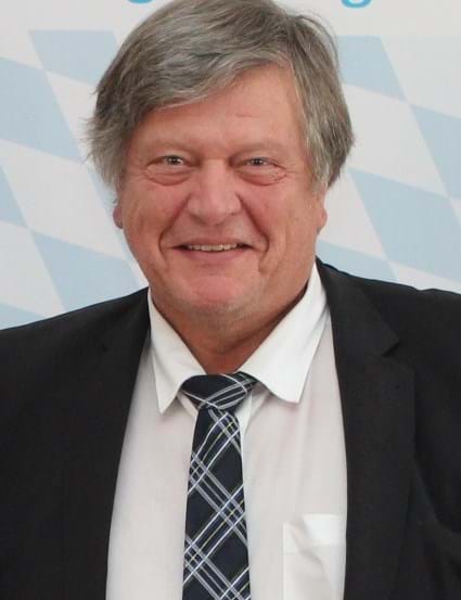 Wieder zum weiteren Stellvertreter des Landrats gewählt: Klaus Jeggle